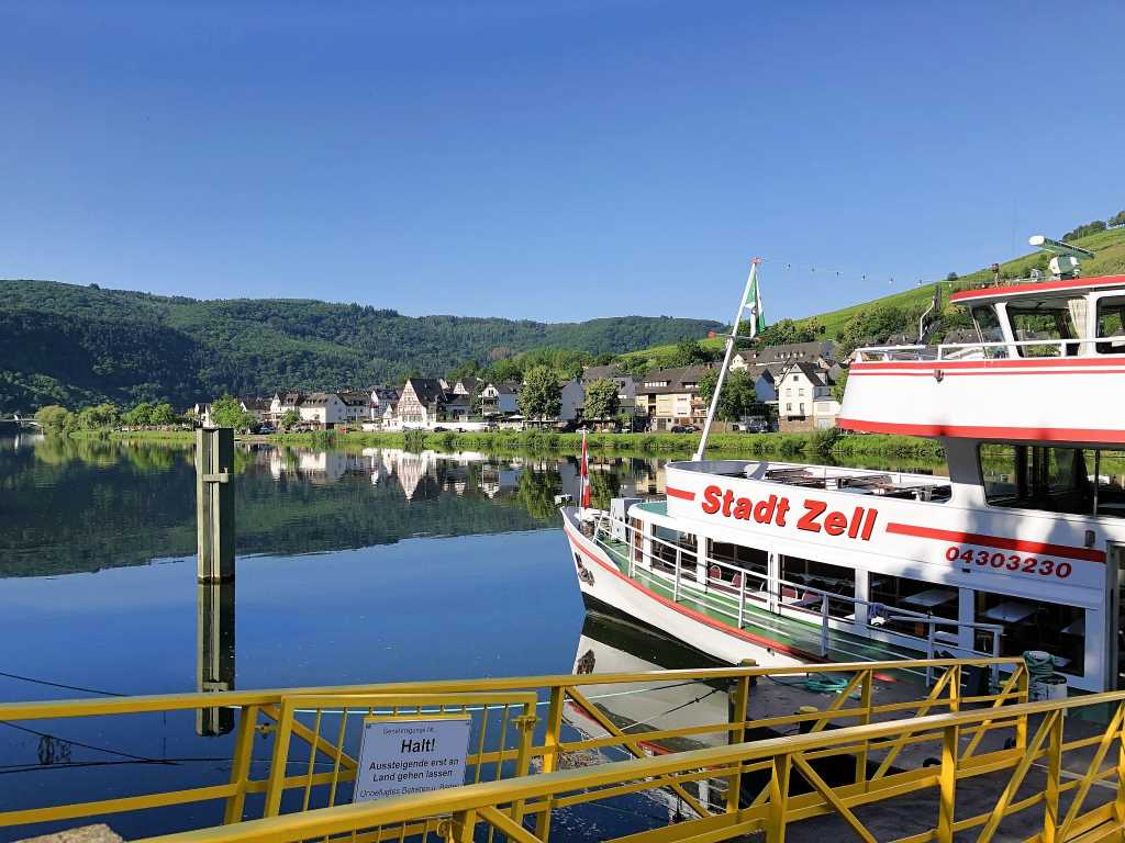 Einkehrstation in Zell (Mosel) - Urlaub an der Mosel in Ferienhaus Moselpromenade in Balduinstraße 53, 56856 Zell (Mosel)